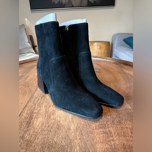 NEW BLONDO salome ankle boot in black suede - Picture 1 of 5